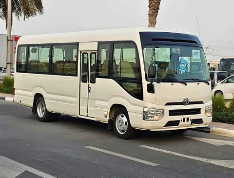 webp_mobile_listing_main_Toyota_Coaster_2017_in_Dubai_1685622_11-7-1